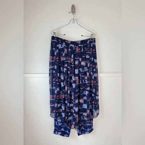 Anthropologie HD in Paris Skirted Waterfront Pants - Picture 1 of 9